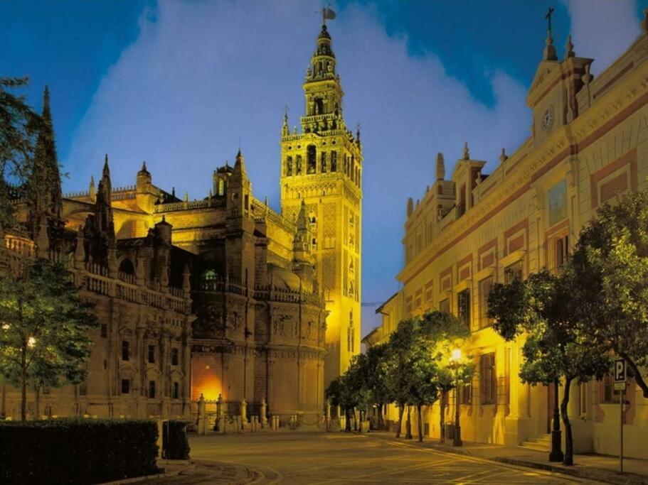 Gb Apartamento Corazon De Sevilla Goyeneta St Exterior photo